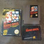 NES Super Mario Bros. (CIB)