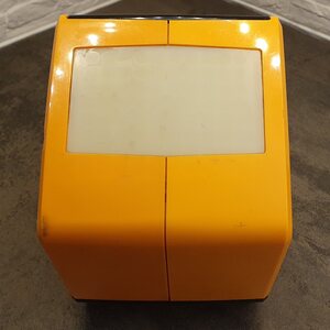 Nintendo Game & Watch: Snoopy Table Top -pöytäkonsoli (1983)