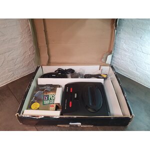 Sega Mega Drive II konsoli (takuu 6kk)