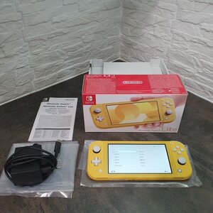 Nintendo Switch Lite konsoli (takuu 6kk)