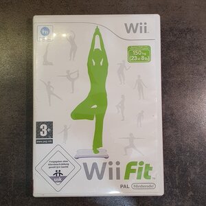 Wii Fit (B)