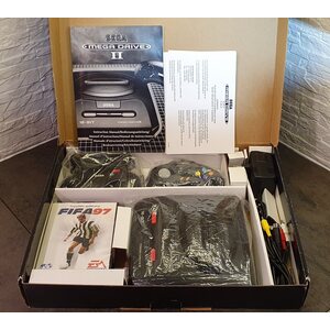 Sega Mega Drive II konsoli (takuu 6kk)