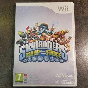 Wii Skylanders Swap Force (B)