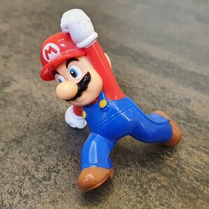 McDonalds figuuri: Super Mario