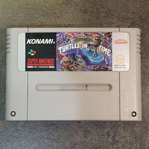 SNES Teenage Mutant Hero Turtles IV: Turtles in Time (L)