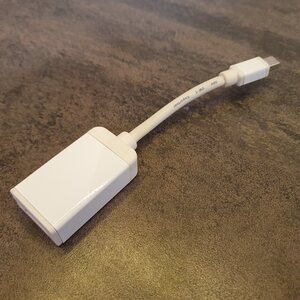 Mini DisplayPort - HDMI adapteri