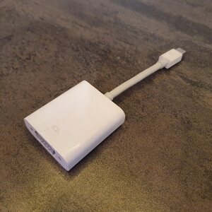 Mini DisplayPort - VGA adapteri