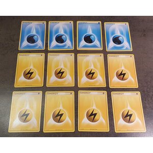 Pokemon energy kortteja 12 kpl