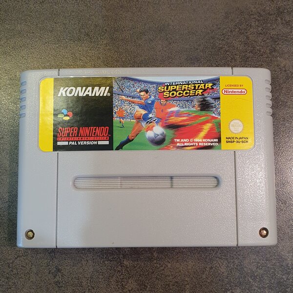 SNES International Superstar Soccer (L)